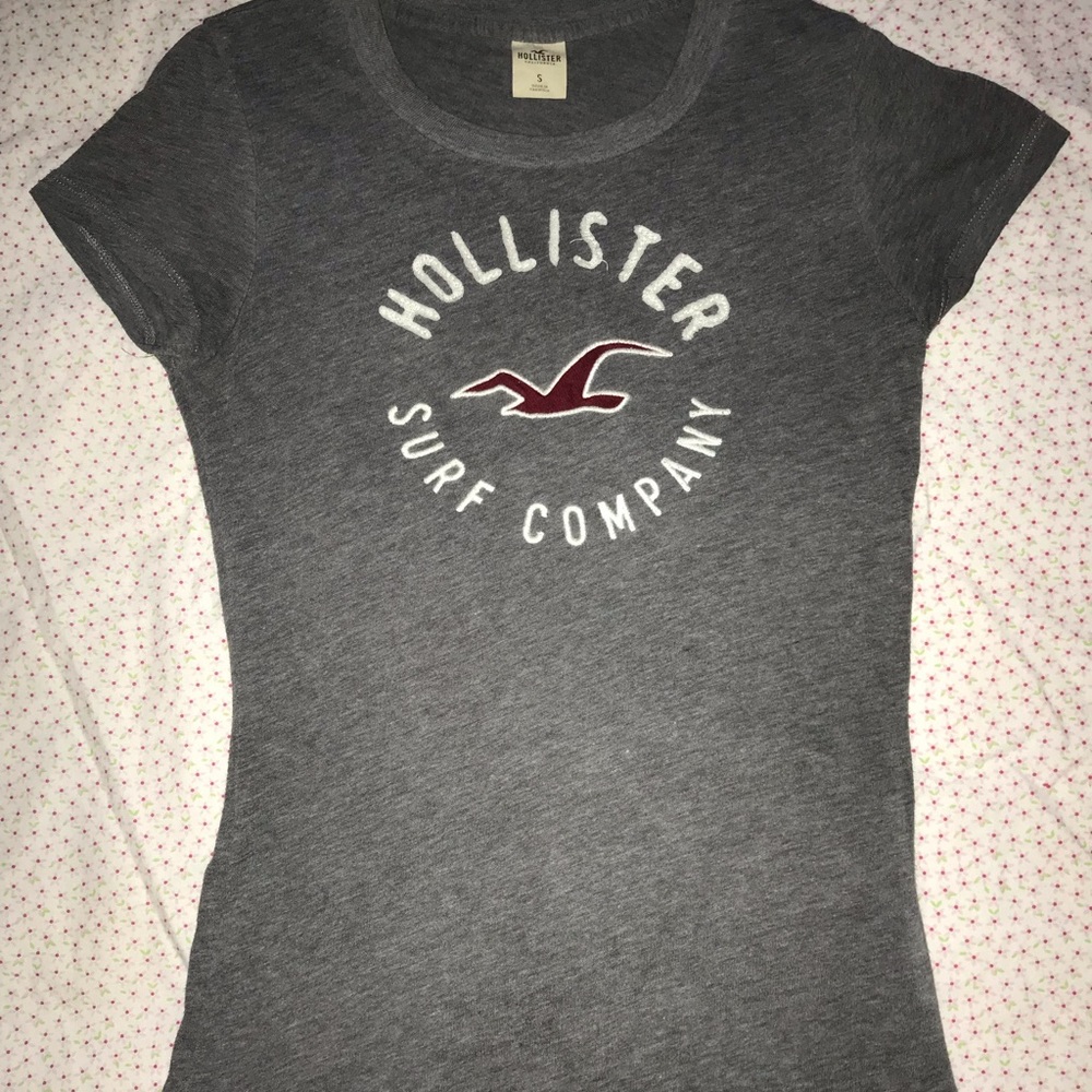 Hollister Co Logo Graphic Tee